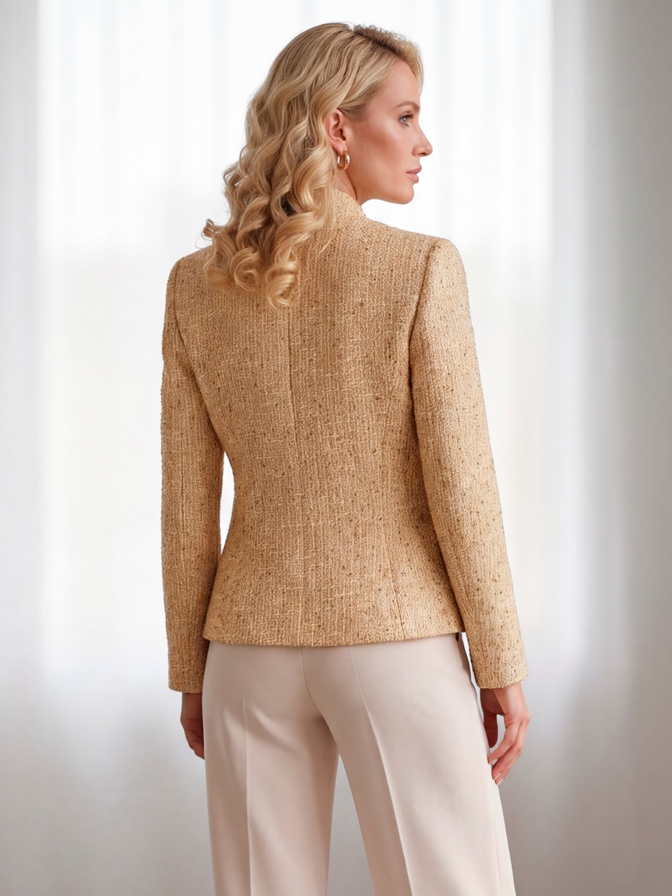 Жакет твидовый от Speranza Couture с вышивкой ручной работы