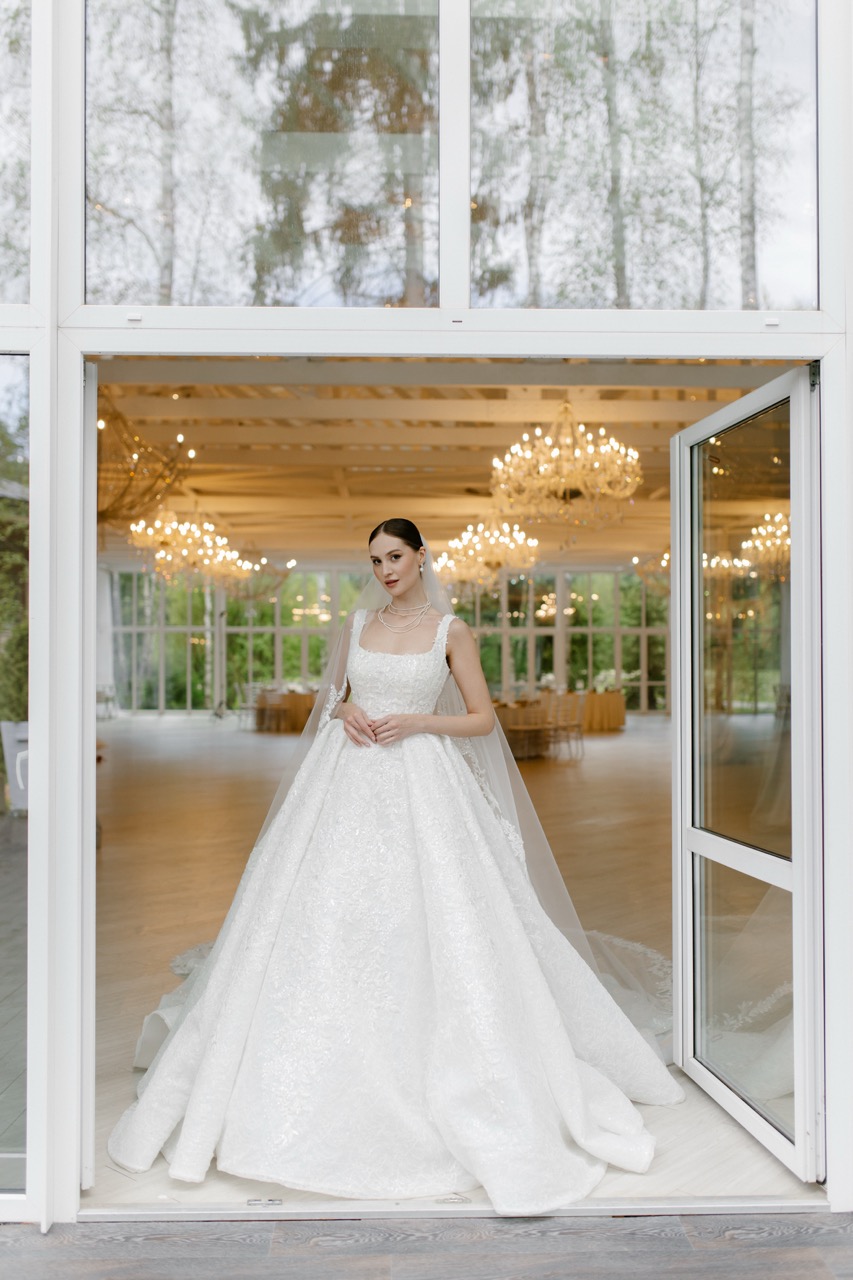 Модель NINA от Speranza Couture