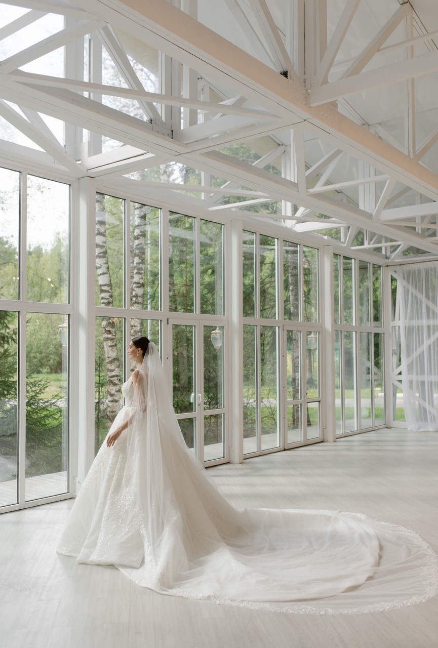 Модель NINA от Speranza Couture