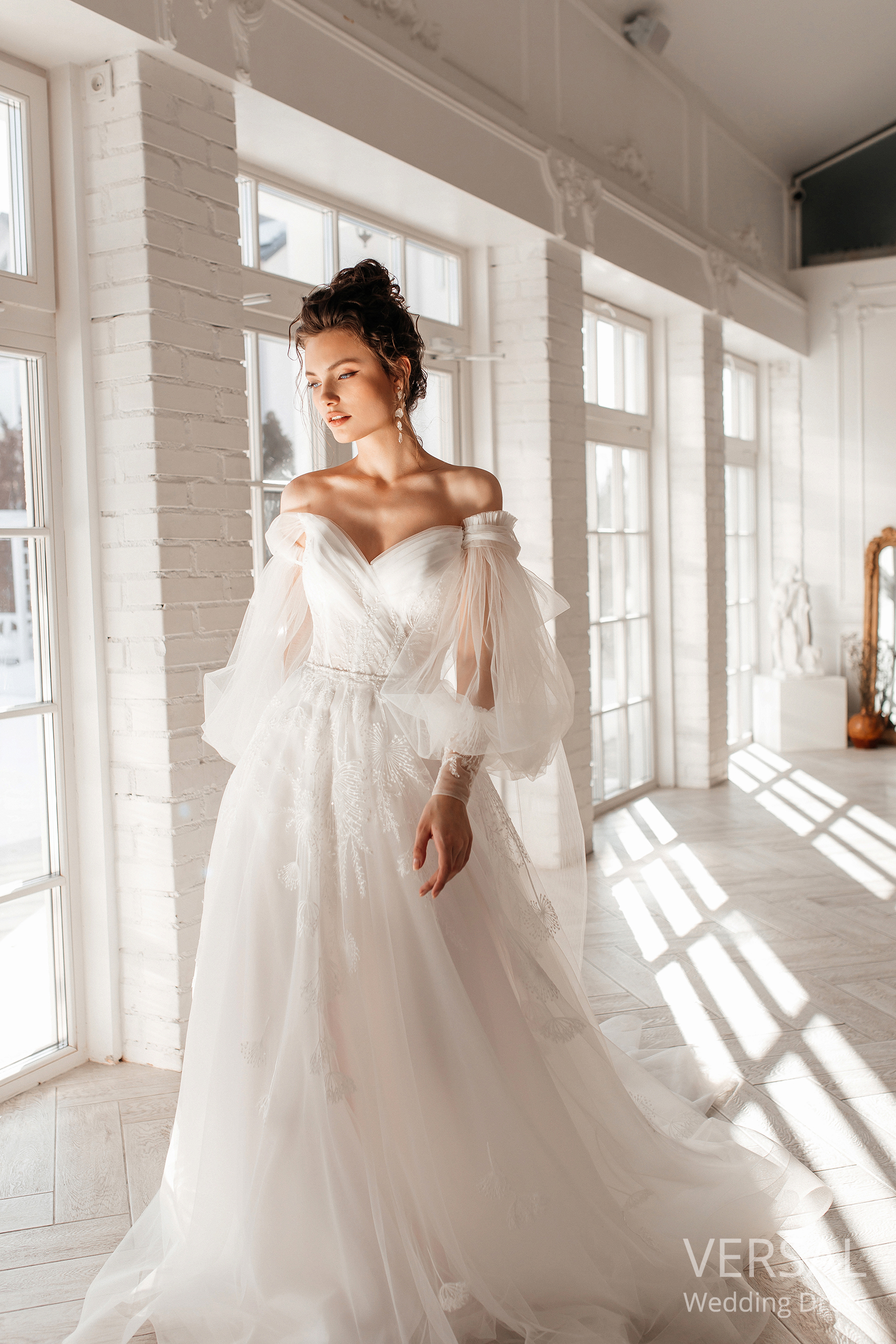 Модель FLOREAL от Versal wedding dress