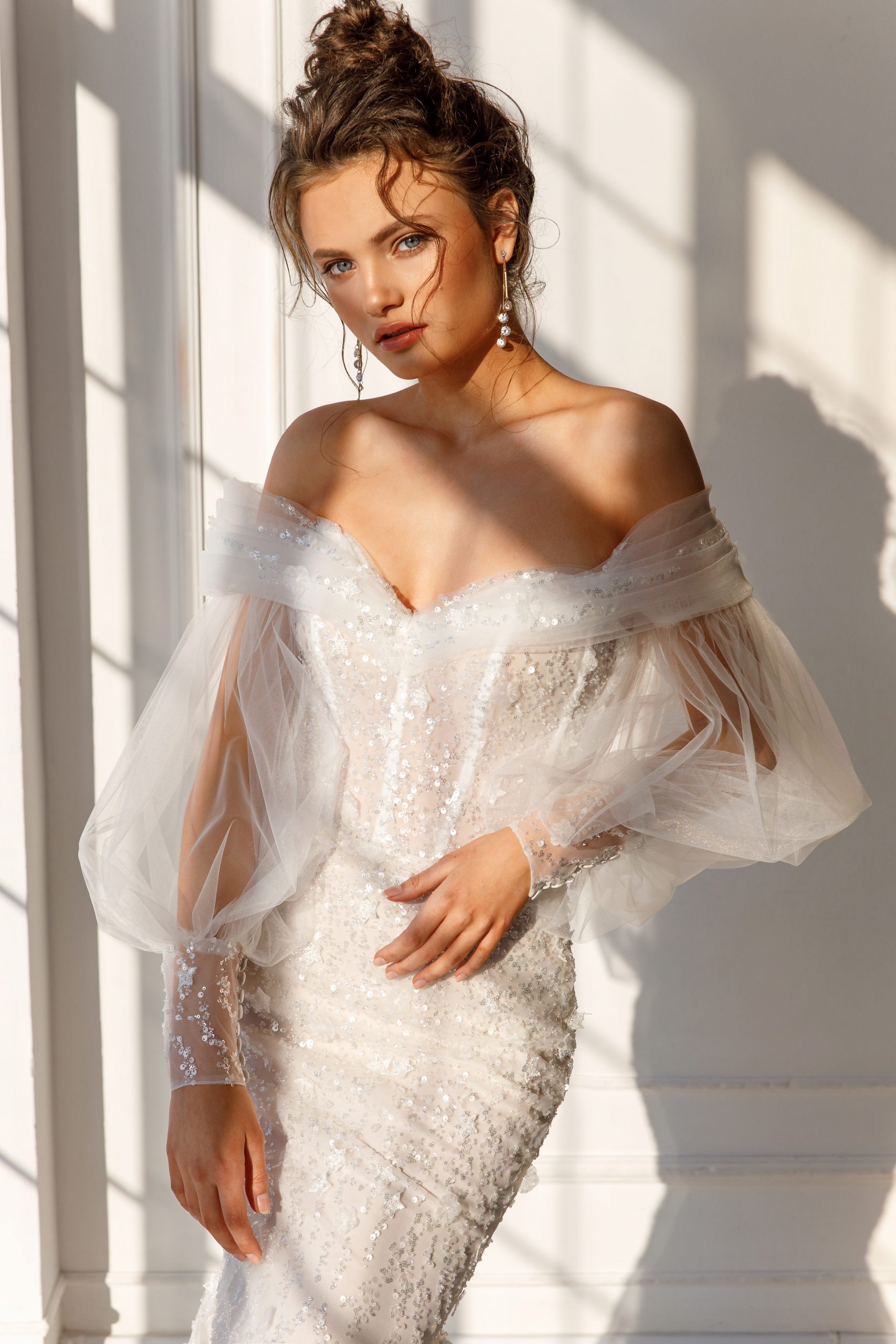 Модель CSARA от Versal wedding dress