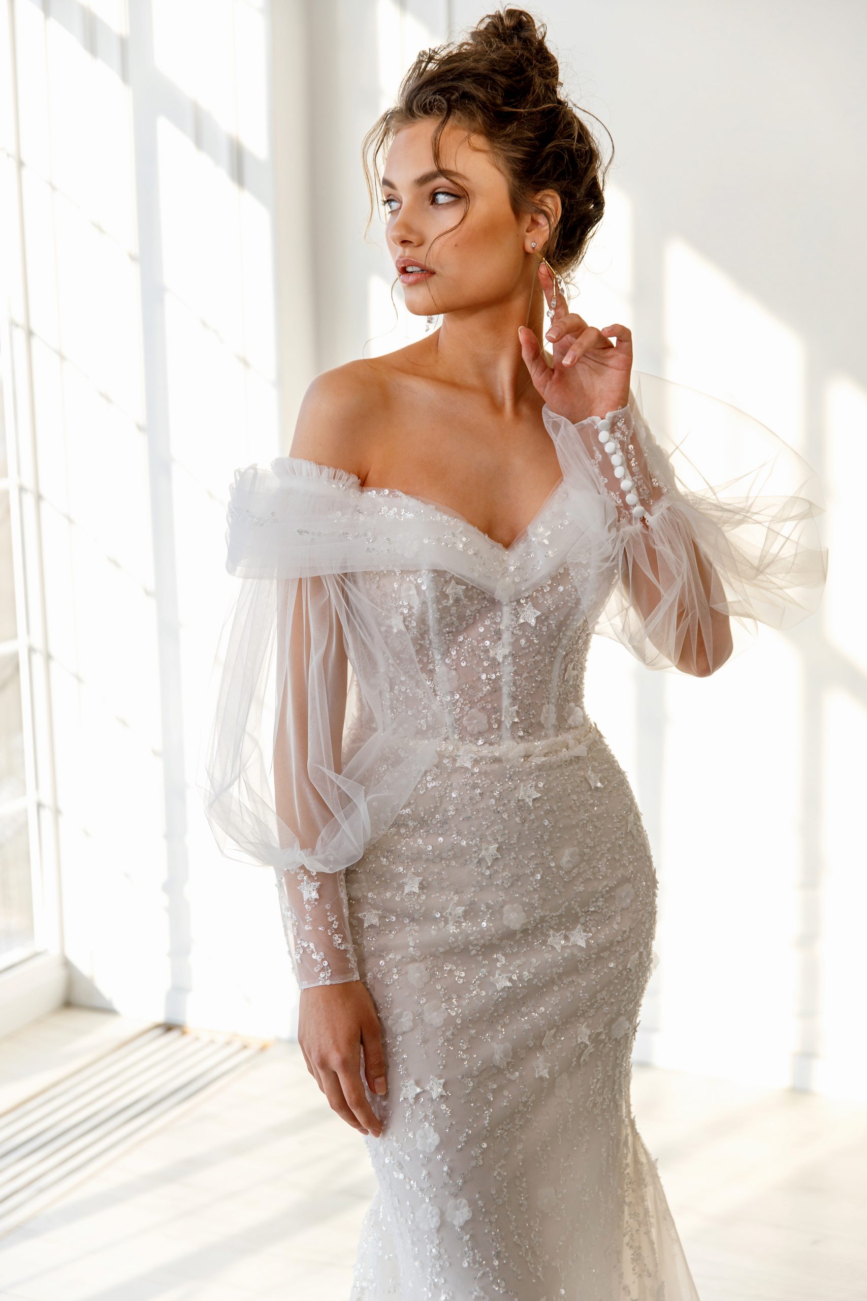 Модель CSARA от Versal wedding dress