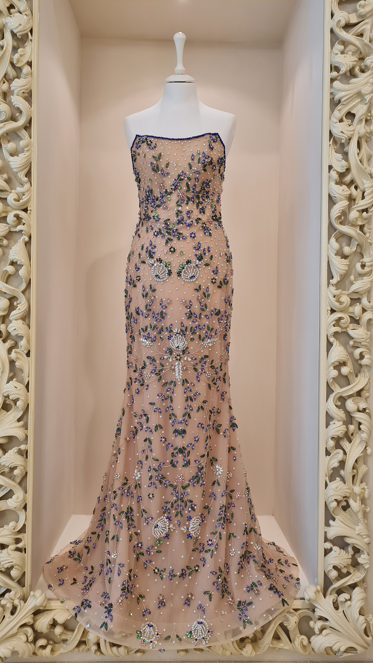 Вечернее платье KAYA от Speranza Couture
